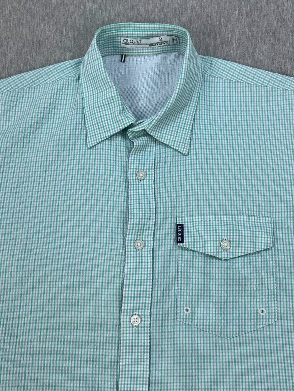 Criquet Seersucker Performance Fishing Shirt Mens M Light Green Plaid Button-Up